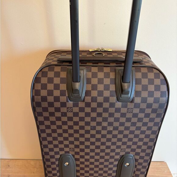 Authentic Louis Vuitton pegase 55 damier ebene - Picture 6 of 9